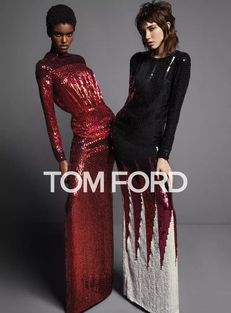 Tom Ford anaangazia gauni zilizopambwa kwa sequin katika kampeni ya utangazaji ya msimu wa baridi wa 2016