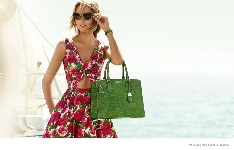 Η Karmen Pedaru Goes Yachting για την Άνοιξη του 2015 του Michael Kors