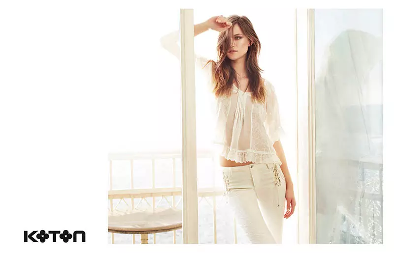 Kasia Struss krijt sinnich foar Koton Spring 2014 Ads by Emre Dogru