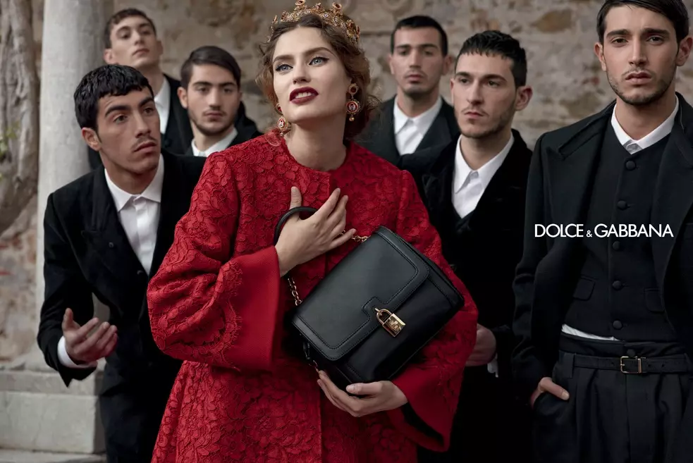 Dolce & Gabbana Suna Hidimar Wasan kwaikwayo don Kamfen na Fall 2013 tare da Bianca, Monica, Andreea da Kate