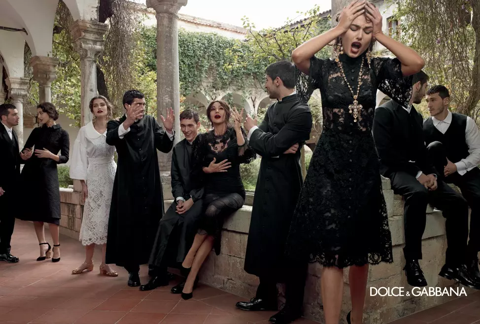 Dolce & Gabbana Nawakake Drama kanggo Kampanye Musim Gugur 2013 karo Bianca, Monica, Andreea lan Kate