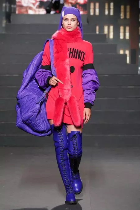 Naomi Campbell, Gigi Hadid Walk the Moschino x H&M Collection Runway!