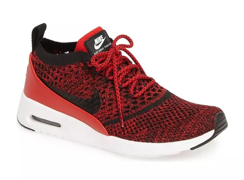 Nike Air Max Thea Ultra Flyknit-sneaker in rood/zwart/wit $ 150