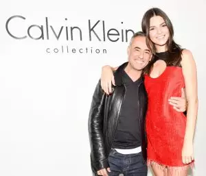 Star Style Calvin Klein Collection-en 2016ko udaberriko ikuskizunean
