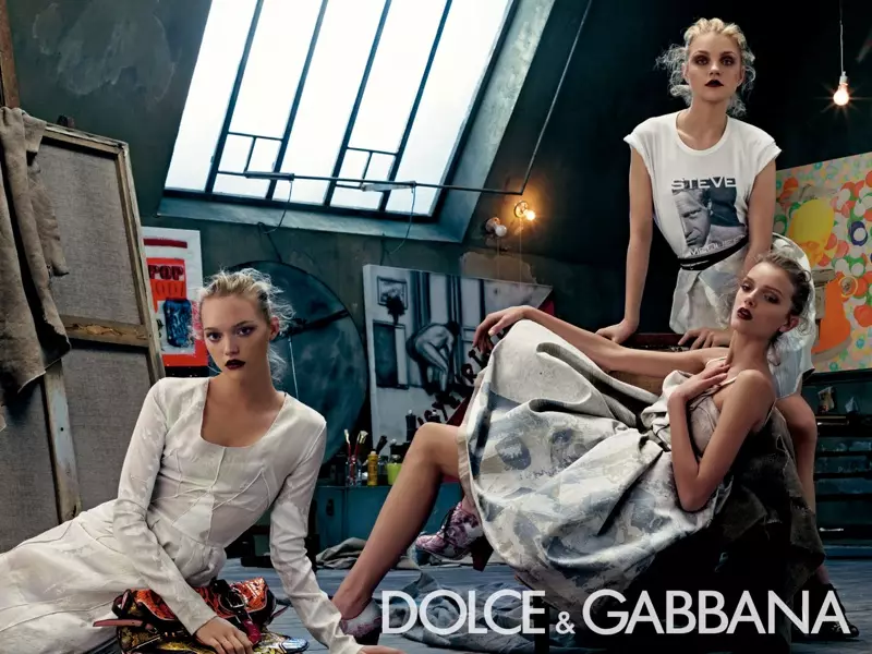 Dydd Iau Taflu'n ôl | Gemma, Jessica + Lily ar gyfer Ymgyrch Gwanwyn 2008 Dolce & Gabbana