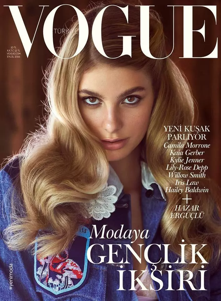 Camila Morrone "Vogue Turkey" üçün payız üslubunda yanar