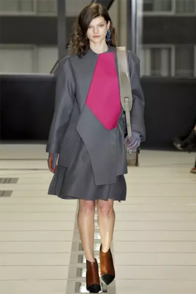 Balenciaga Fall 2012 | Wiki ya Mitindo ya Paris