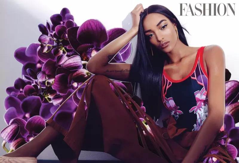 Jourdan Dunn modelē Stella McCartney bodiju un bikses ar Celine kurpēm un Ediju Borgo, kas aptver treknās apdrukas.