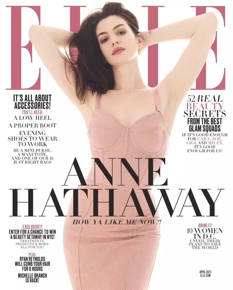 ELLE Magazine 2017년 4월 표지의 Anne Hathaway