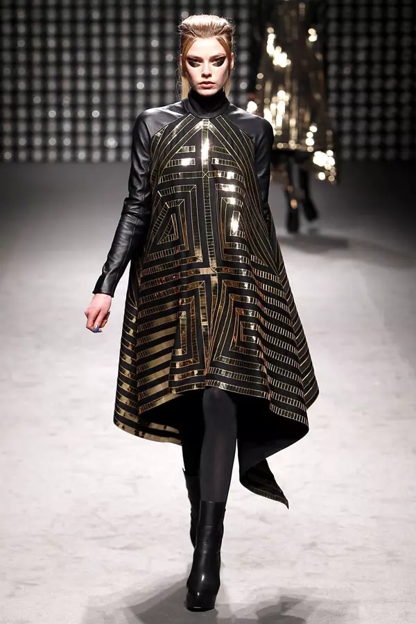 Gareth Pugh ragrag 2011 | Minggu Pantun Paris