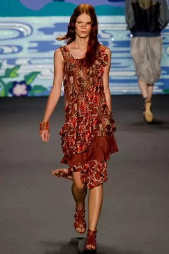 Anna Sui pavasaris 2014 | Ņujorkas modes nedēļa