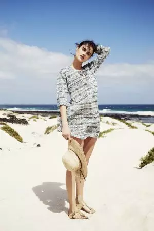 Blanca Padilla รุ่นว่ายน้ำสไตล์สำหรับ Zara