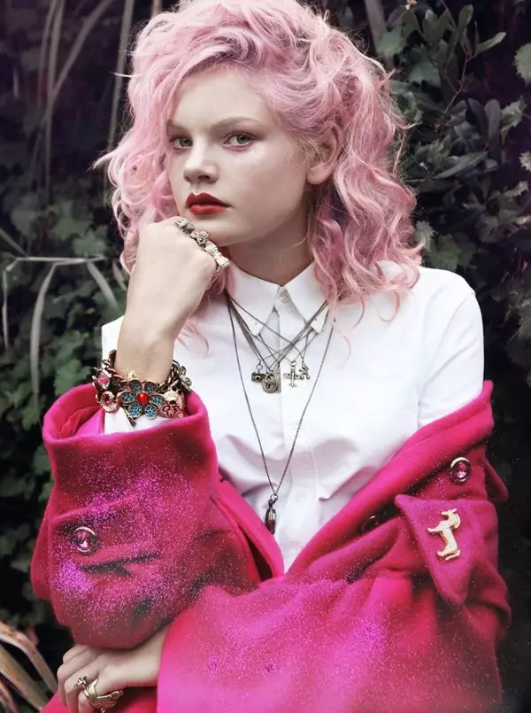 Courtney Vogler oleh Elliot & Erick Jimenez untuk Material Girl