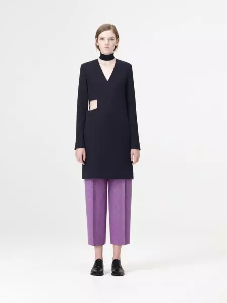 La collection automne 2016 de COS présente des formes modernes et épurées