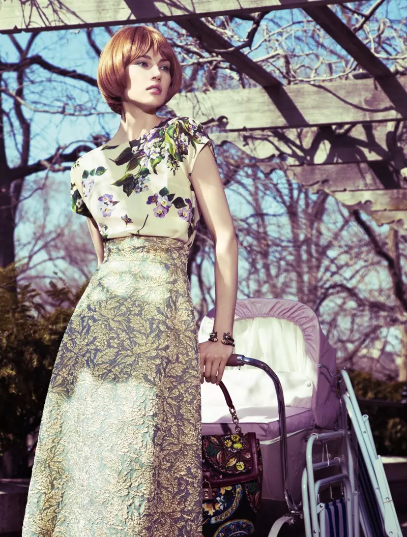 Yossi Michaeli cattura Housewife Chic per Elle Mexico maggio 2013