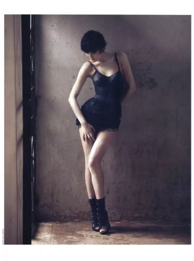 Irina Lazareanu nga David Bellemére për Marie Claire maj 2010