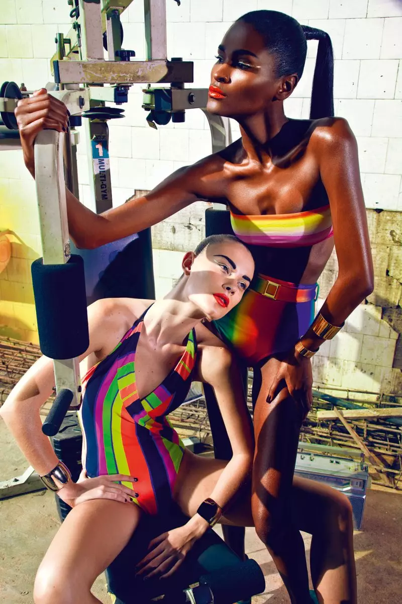 Carmelita Mendes & Barbara di Creddo de Manuel Nogueira para Elle Brasil novembro de 2011