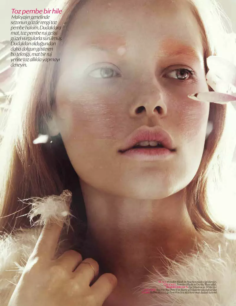Бека Дженкинс Джейми Нельсонның Vogue Turkey өчен июнь 2011