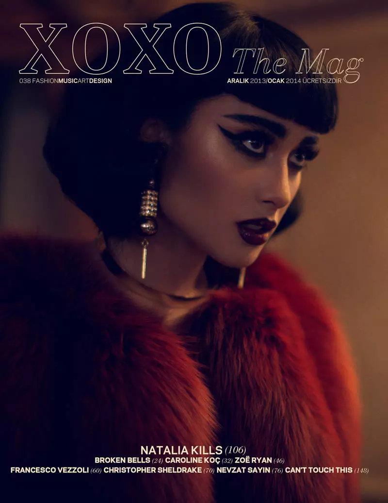 Наталија убива заведува во долна облека за XOXO The Mag's Dec/Jan Issue