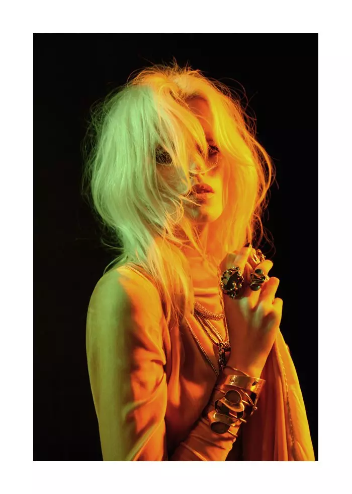 Abbey Lee Kershaw por ManiaMania