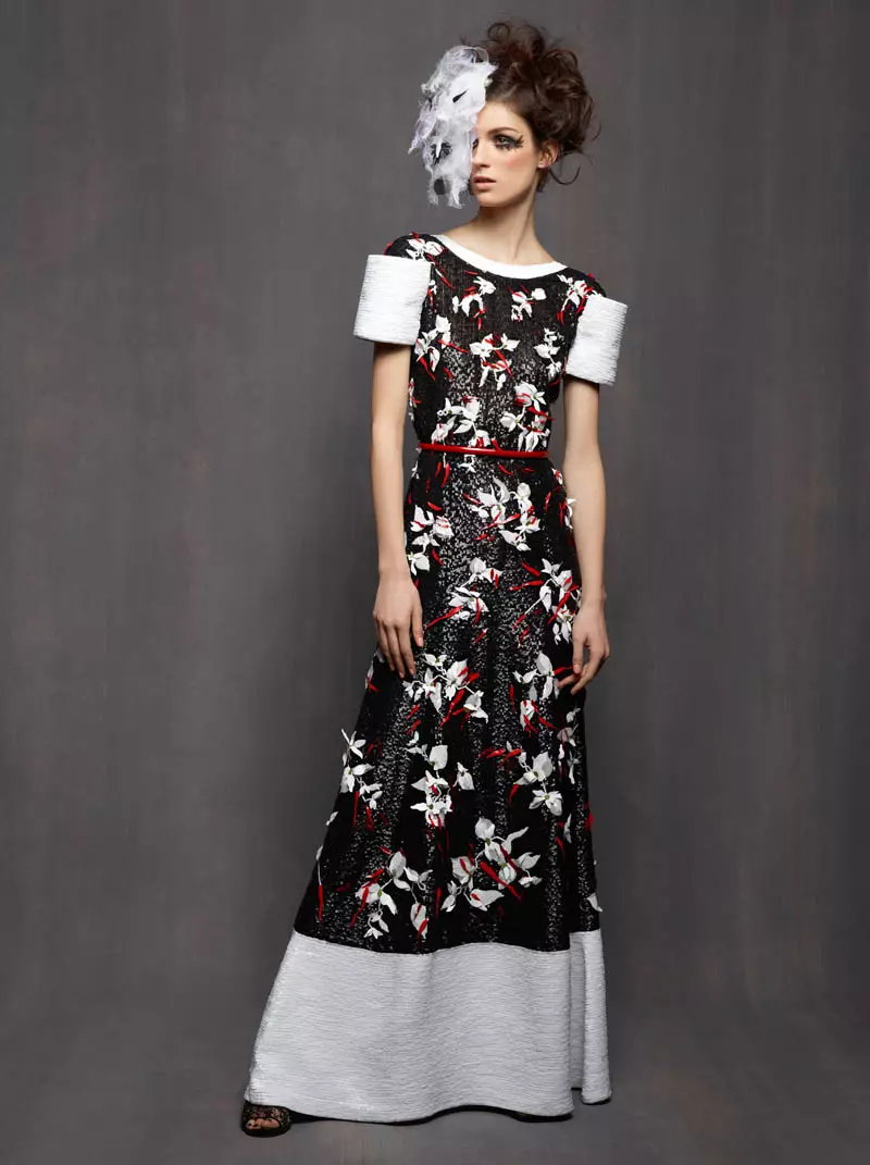 Karl Lagerfeld dispara a Marte Mei Van Haaster en Chanel Haute Couture Primavera 2013