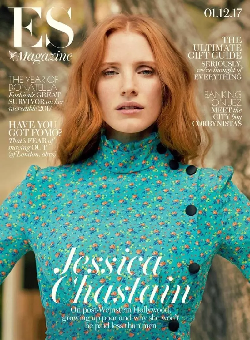 2017년 12월 1일 Evening Standard Magazine 표지의 Jessica Chastain