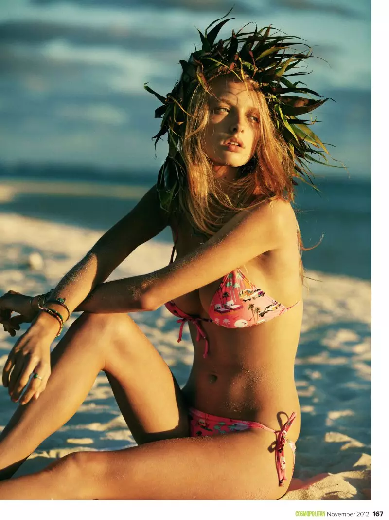 Eva Downey Sports Tropical Style para sa Cosmopolitan Australia Nobyembre 2012 ni Steven Chee