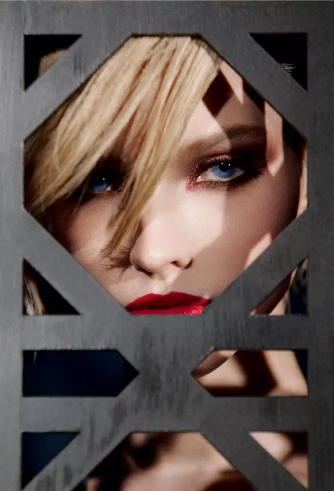 dior-cosmetics-fall-2014-makeup2