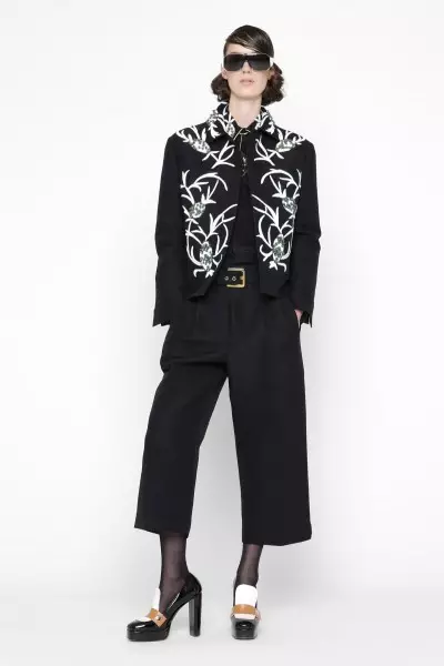 A colección Marni's Resort 2013 presenta restricción feminina