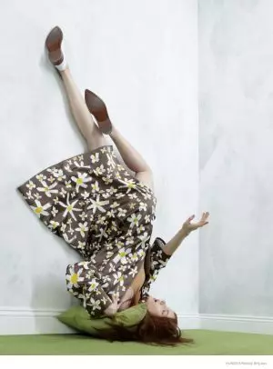 Defying Gravity: Spring Fashion Gets Topsy Turvy for Hunger . ท้าทายแรงโน้มถ่วง