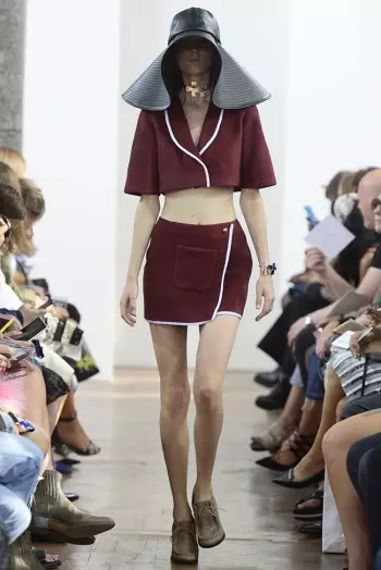 J. W. Anderson se vuelve parisina para la primavera de 2015