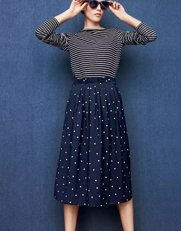 J.Crew T-Shirt Kitanê Long-Sleeve Striped, Skirt Midi Pleated in Polka Dot û Sam Sunglasses