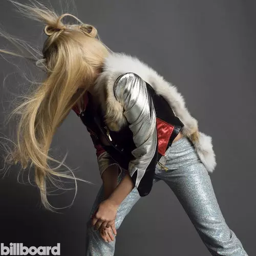 Lady-Gaga-Billboard-Magazine-Disyembre-2015-Cover-Photoshoot04