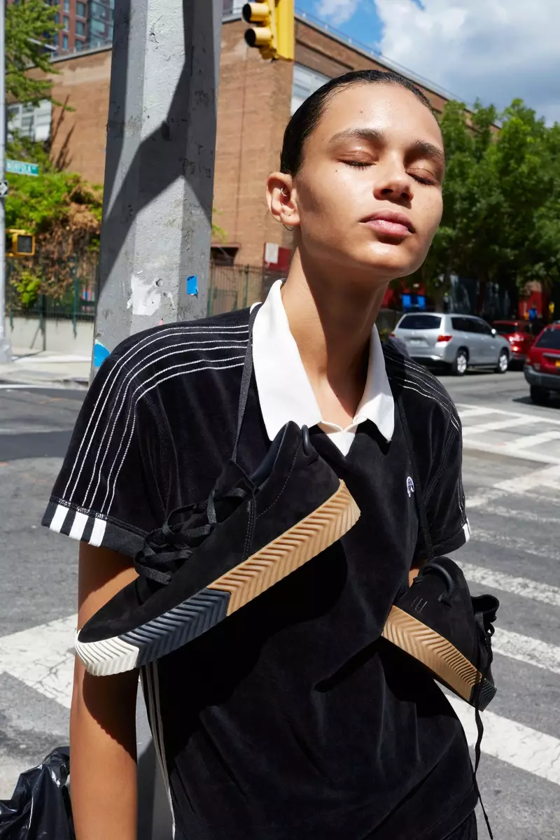 adidas Originals x Alexander Wang bhuku rekutarisa