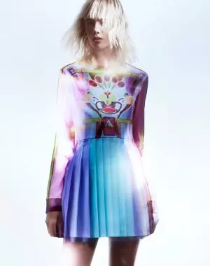 Mary Katrantzou katon ing taun 80-an kanggo Kolaborasi Adidas Originals Kapindho