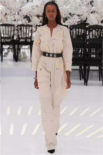 Dior's Fall 2014 Couture Show Imayendera Nthawi ndi Malo