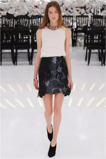 Tugann Seó Couture Fall Dior 2014 ar Thuras Trí Am & Spás