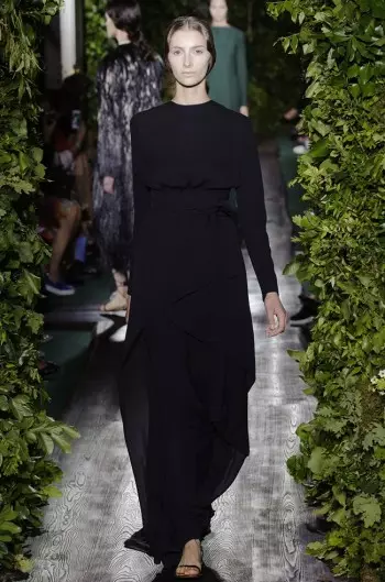 Valentino, Sonbahar İçin Tanrıça Couture Gösterisi Yaptı