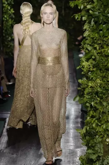 Valentino, Sonbahar İçin Tanrıça Couture Gösterisi Yaptı