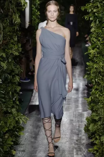 Valentino Shows Goddess Couture for Fall