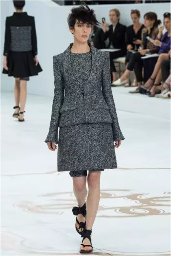 Кутюрный показ Chanel Fall 2014 становится скульптурным