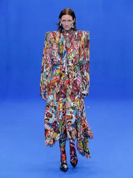 Balenciaga celebra a roupa de traballo para a primavera de 2020