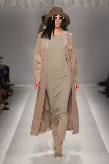 Max Mara’s Leisurely, 70s Inspired Spring 2015