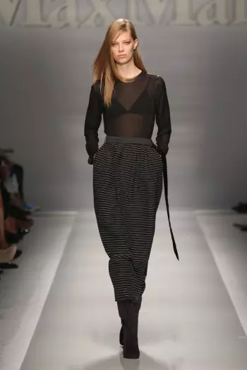 Max Mara's Leisurely, 70-იანი წლების შთაგონებული 2015 წლის გაზაფხული