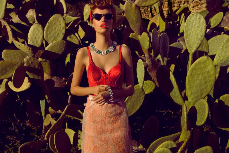 Luisa Bianchin af Alexander Neumann for L'Officiel Paris februar 2012