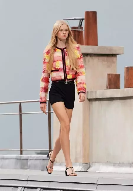 Chanel levert moderne klassiekers voor lente 2020