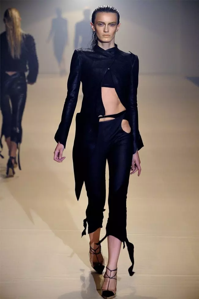 Thierry Mugler Spring 2012 | IVeki yeFashoni yaseParis