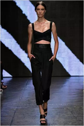 Naging Arty si Donna Karan para sa Spring 2015