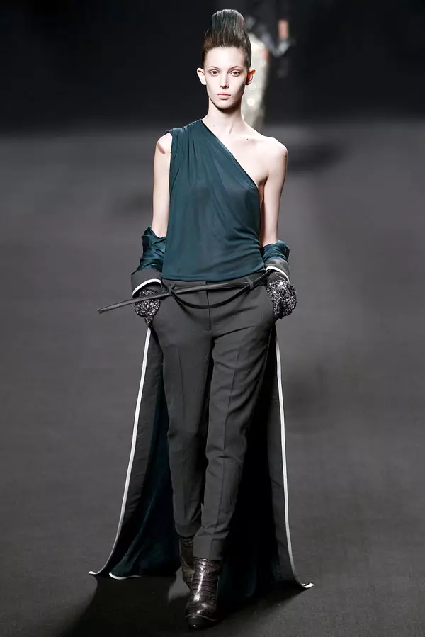 Haider Ackermann Fararano 2011 | Herinandron'ny lamaody Paris