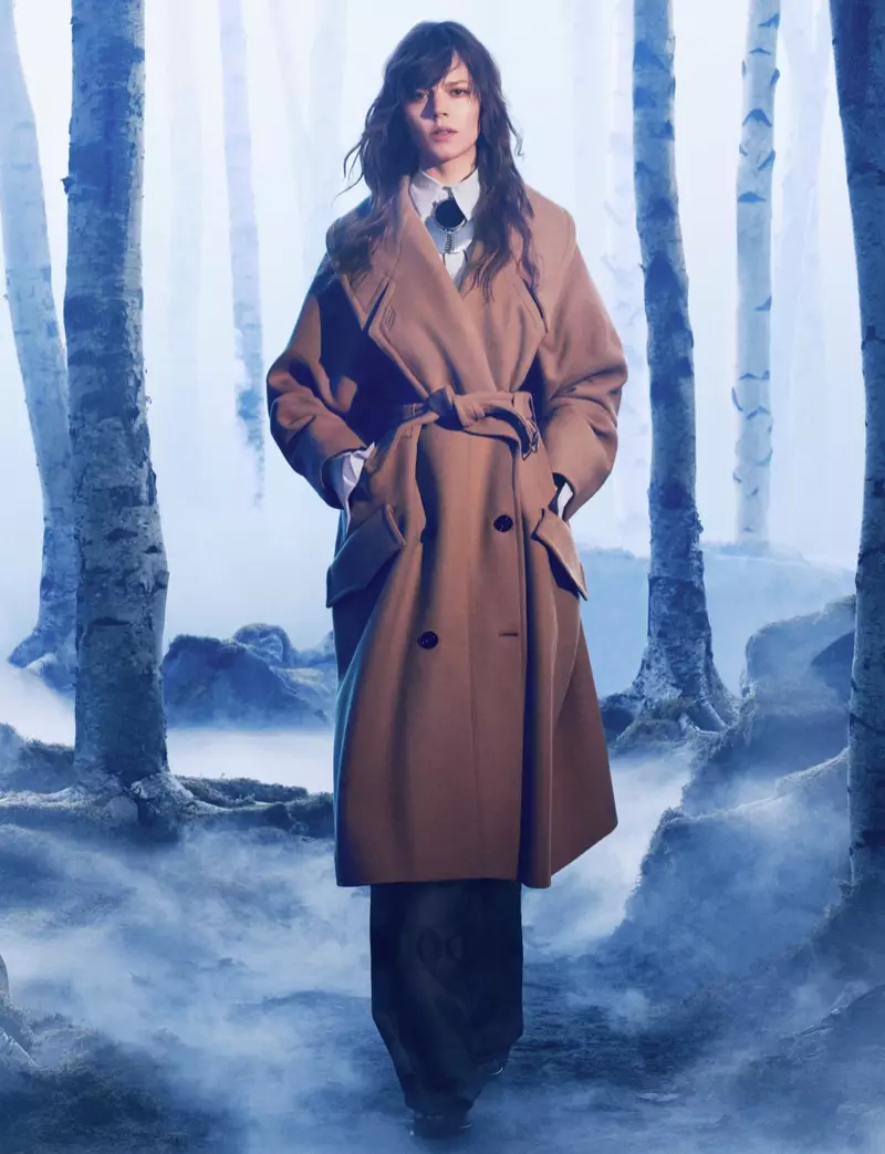 Freja Beha Erichsen modèl trench lenn mouton ak senti nan koleksyon otòn 2016 H&M Studio a.